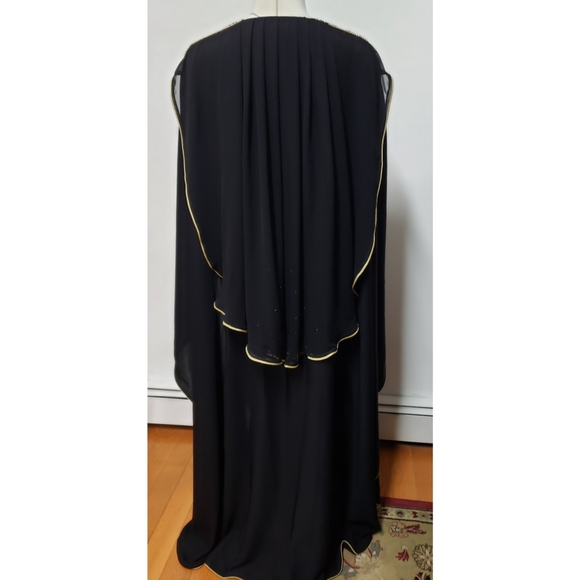 Luxurious Dubai Fashion Abaya Dress - Picture 5 of 9
